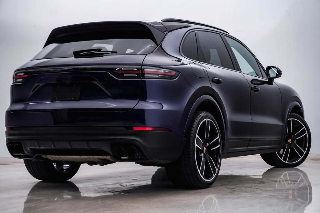 2023 Porsche Cayenne Platinum Edition 8