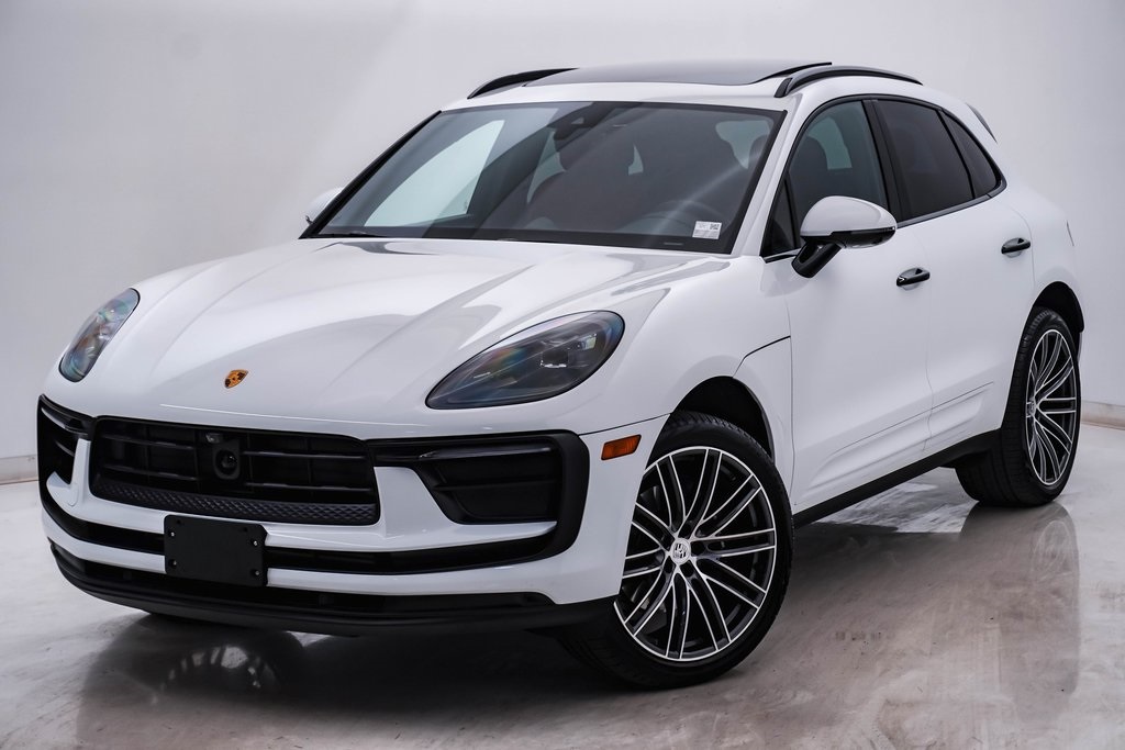 2024 Porsche Macan  3