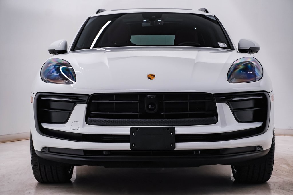 2024 Porsche Macan  6