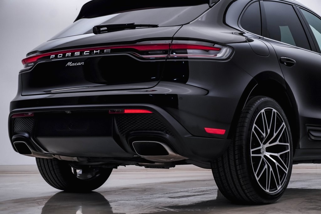 2024 Porsche Macan  12