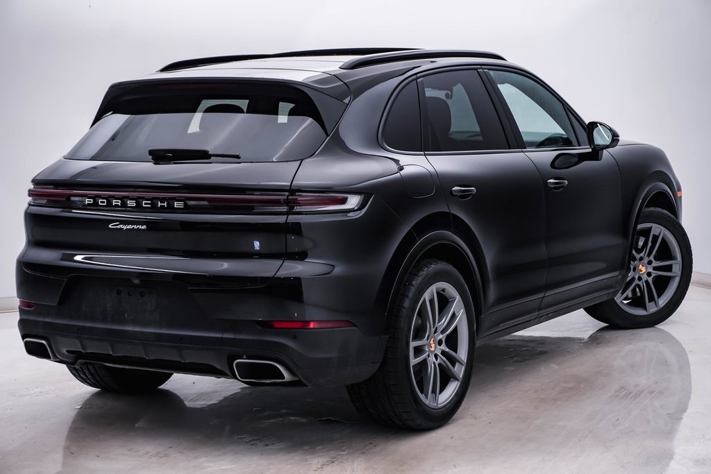 2024 Porsche Cayenne  11