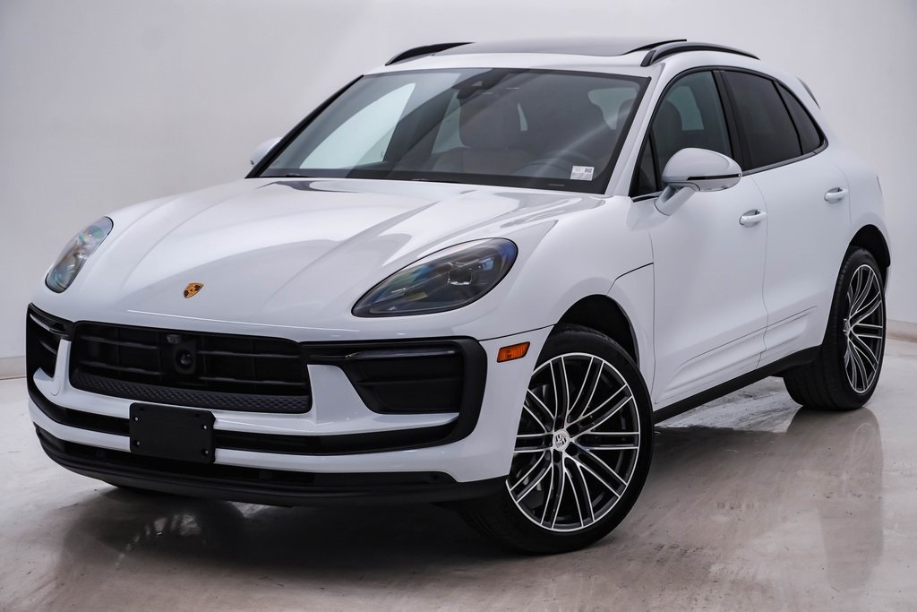 2024 Porsche Macan  3