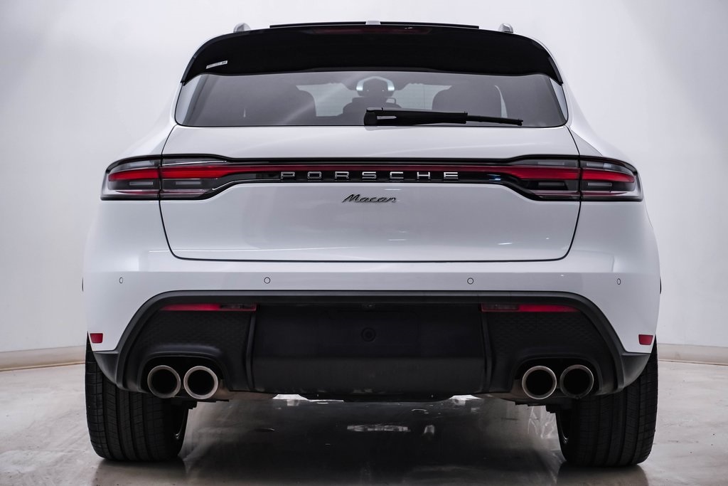 2024 Porsche Macan  8