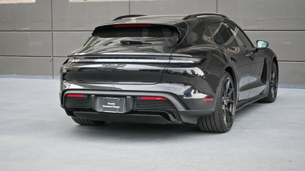 2022 Porsche Taycan GTS 5