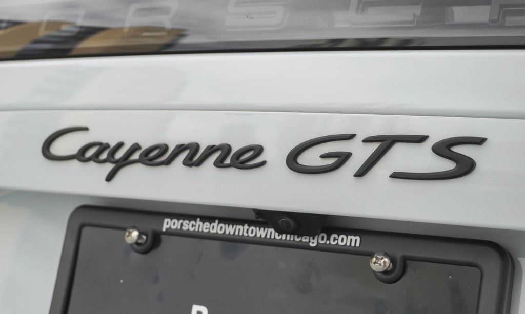 2022 Porsche Cayenne GTS 6