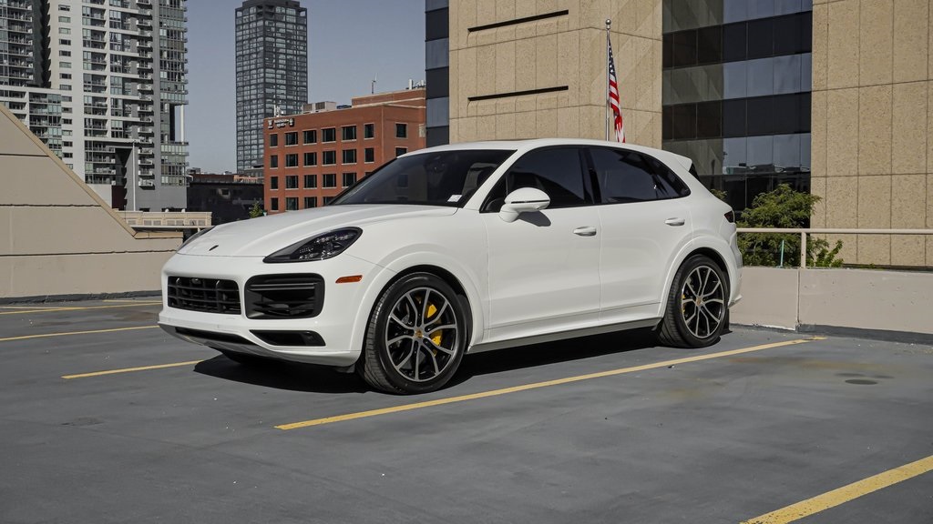 2019 Porsche Cayenne Turbo 1