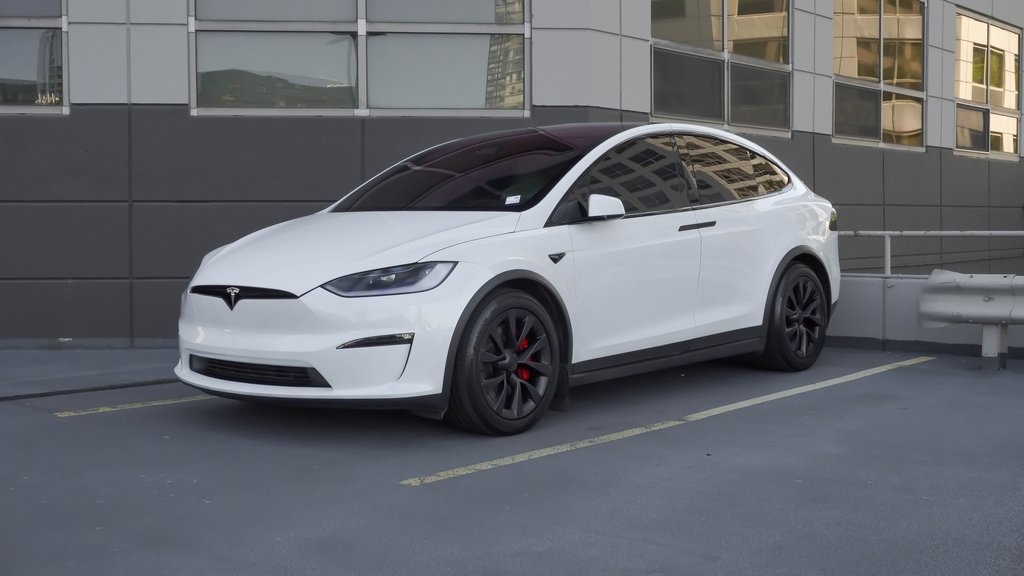 2023 Tesla Model X Base 1