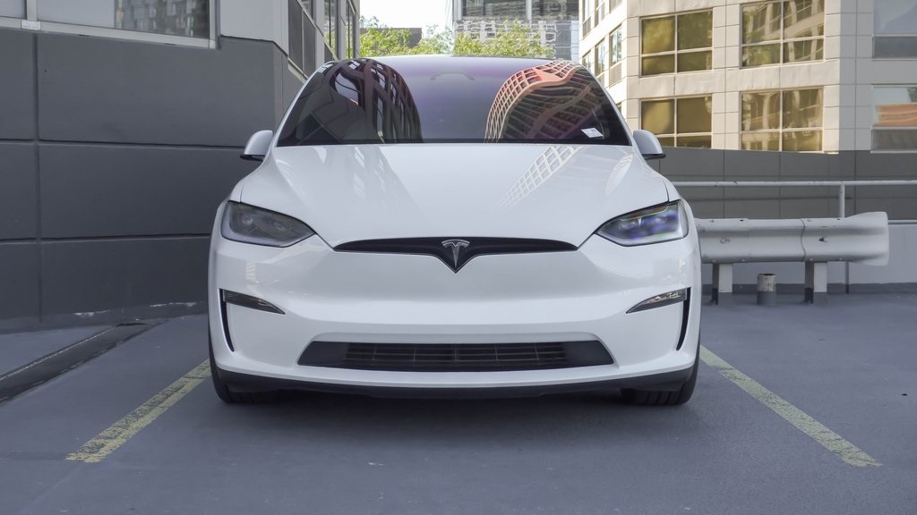 2023 Tesla Model X Base 2