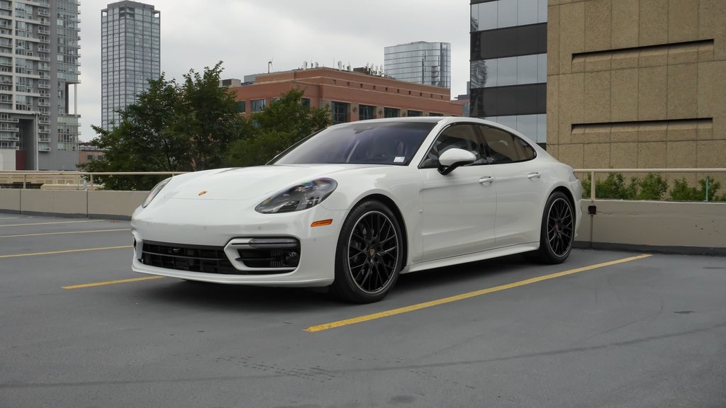 2023 Porsche Panamera GTS 1