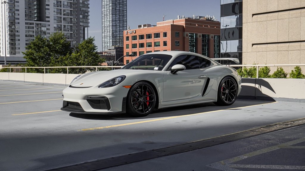 2022 Porsche 718 Cayman GT4 1