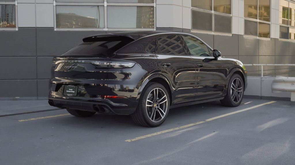 2022 Porsche Cayenne Coupe Turbo 3