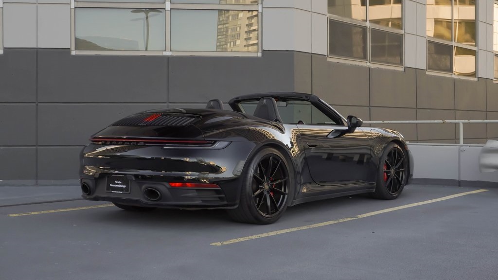 2020 Porsche 911 Carrera S 4