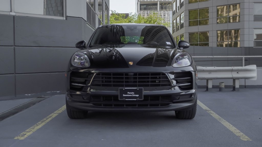 2021 Porsche Macan S 2