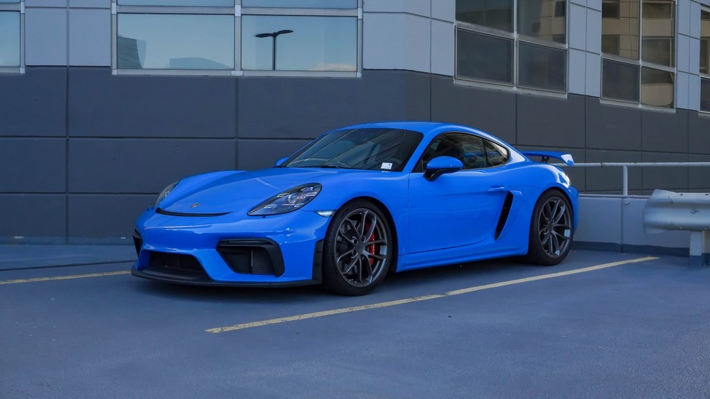 2022 Porsche 718 Cayman GT4 1