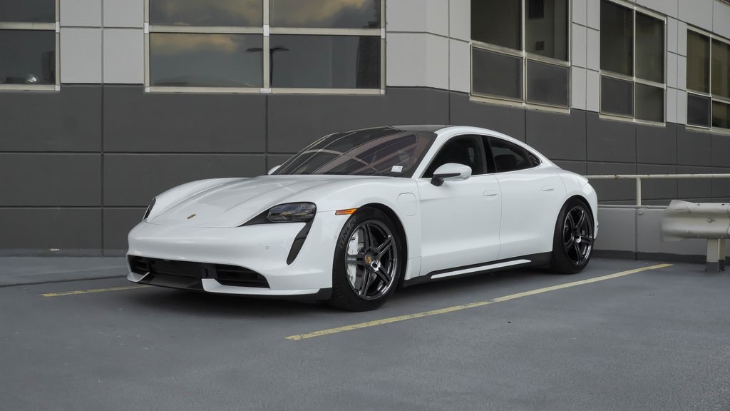 2020 Porsche Taycan Turbo 1