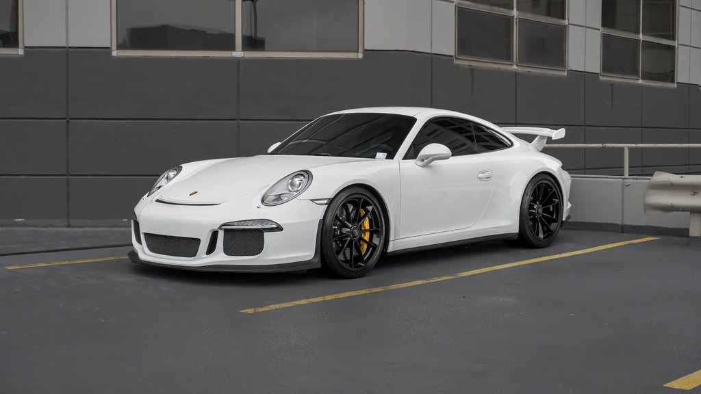 2015 Porsche 911 GT3 1