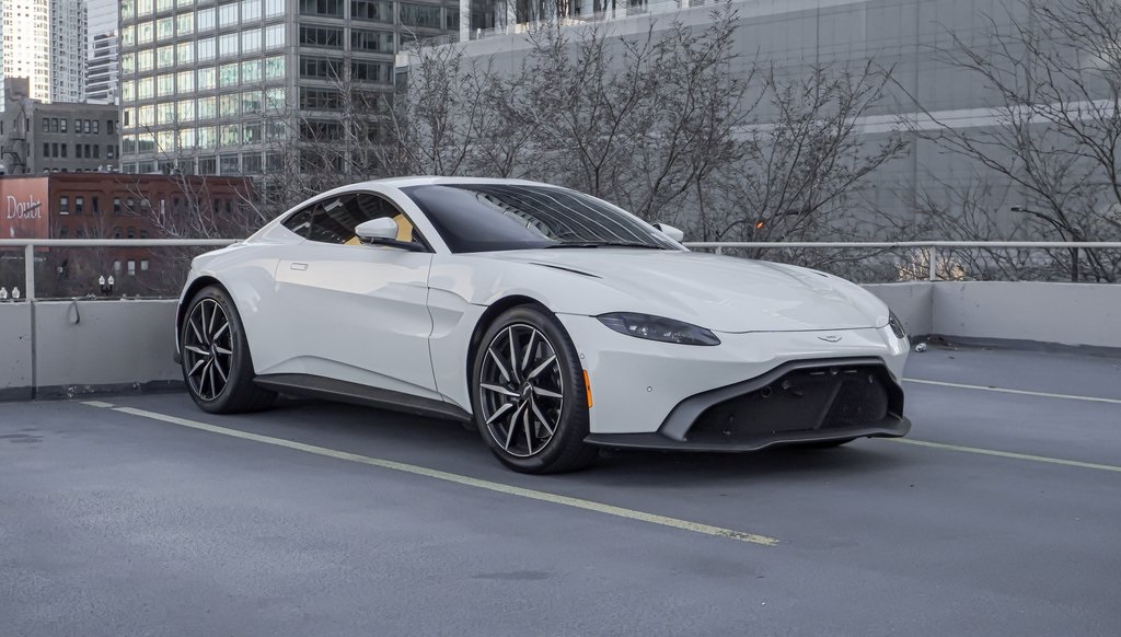 2020 Aston Martin Vantage Base 3