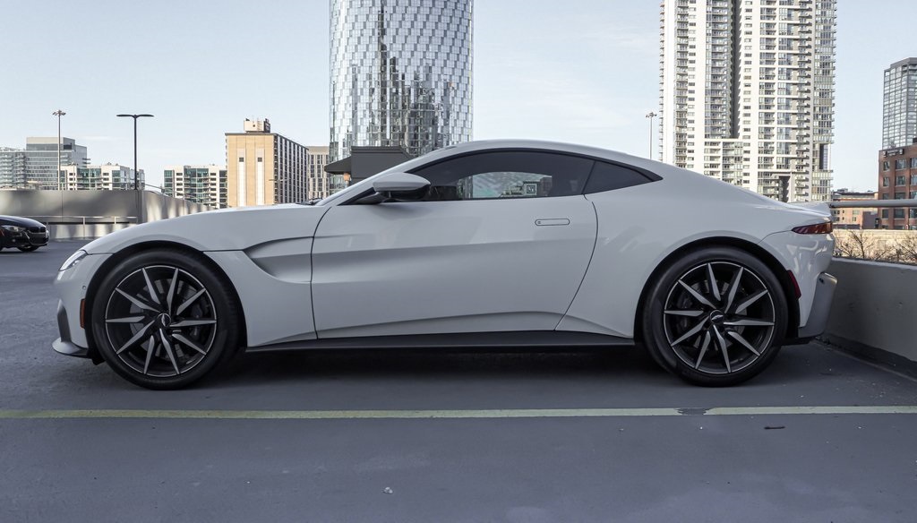 2020 Aston Martin Vantage Base 5