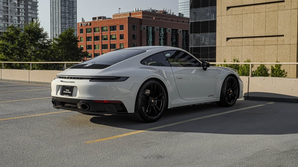 2022 Porsche 911 Carrera 4 GTS 3