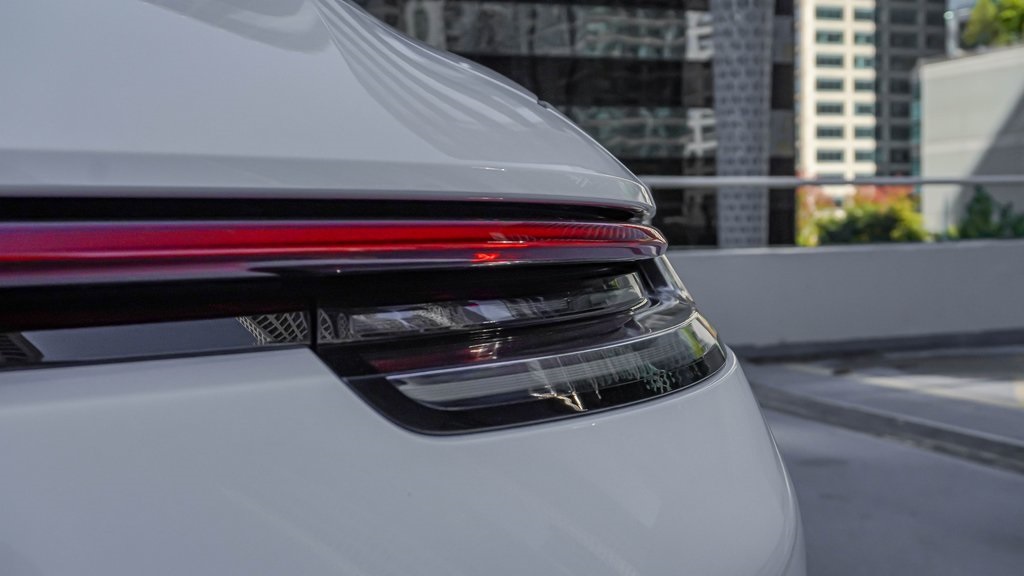 2021 Porsche 911 Carrera 4S Cabriolet 6