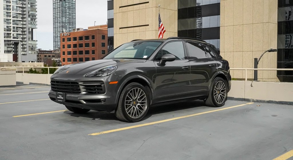 2021 Porsche Cayenne  1