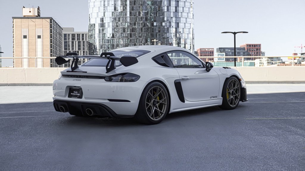 2024 Porsche 718 Cayman GT4 RS 3