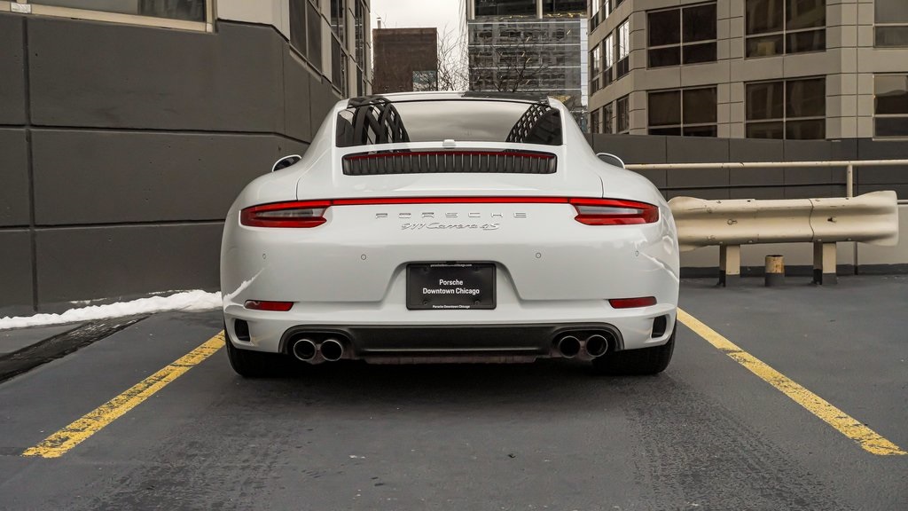 2017 Porsche 911 Carrera 4S 4