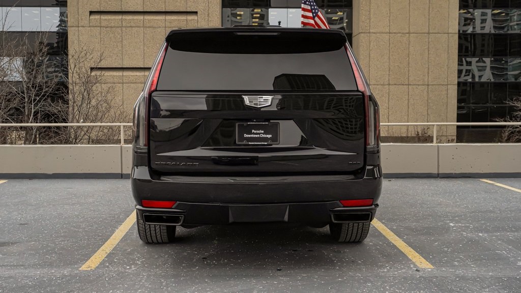 2023 Cadillac Escalade ESV Sport 7