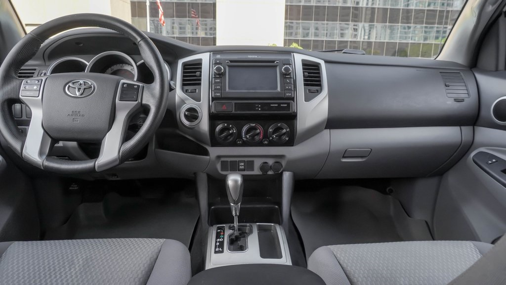 2013 Toyota Tacoma Base 13