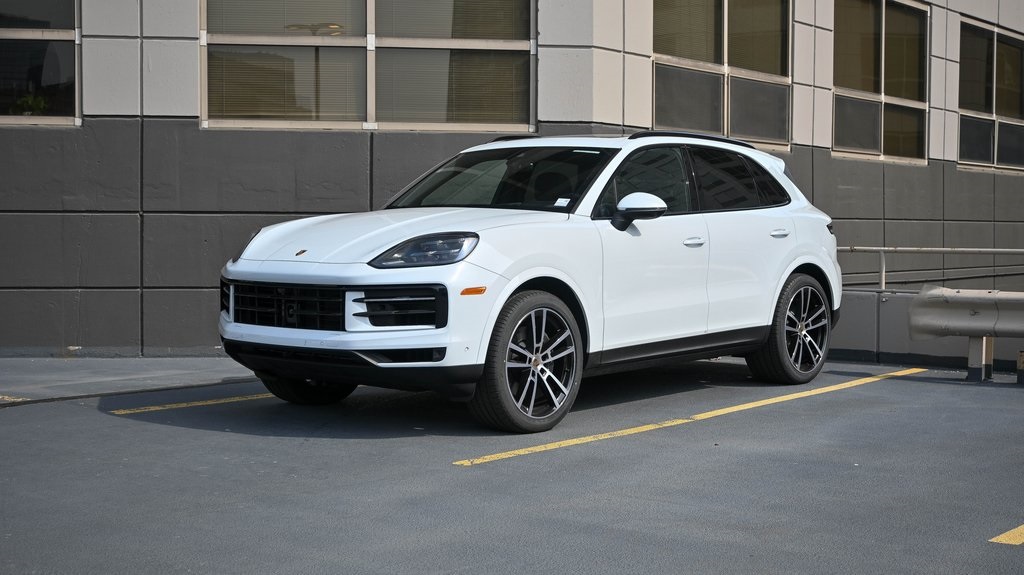 2024 Porsche Cayenne  1