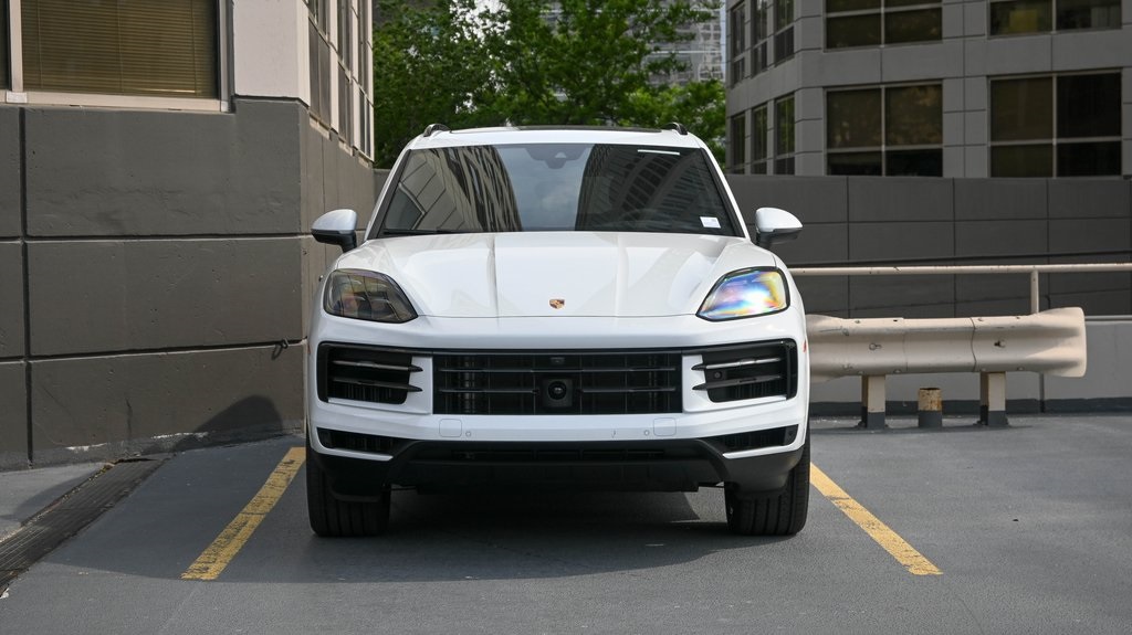 2024 Porsche Cayenne  2