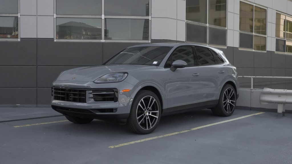 2024 Porsche Cayenne  1