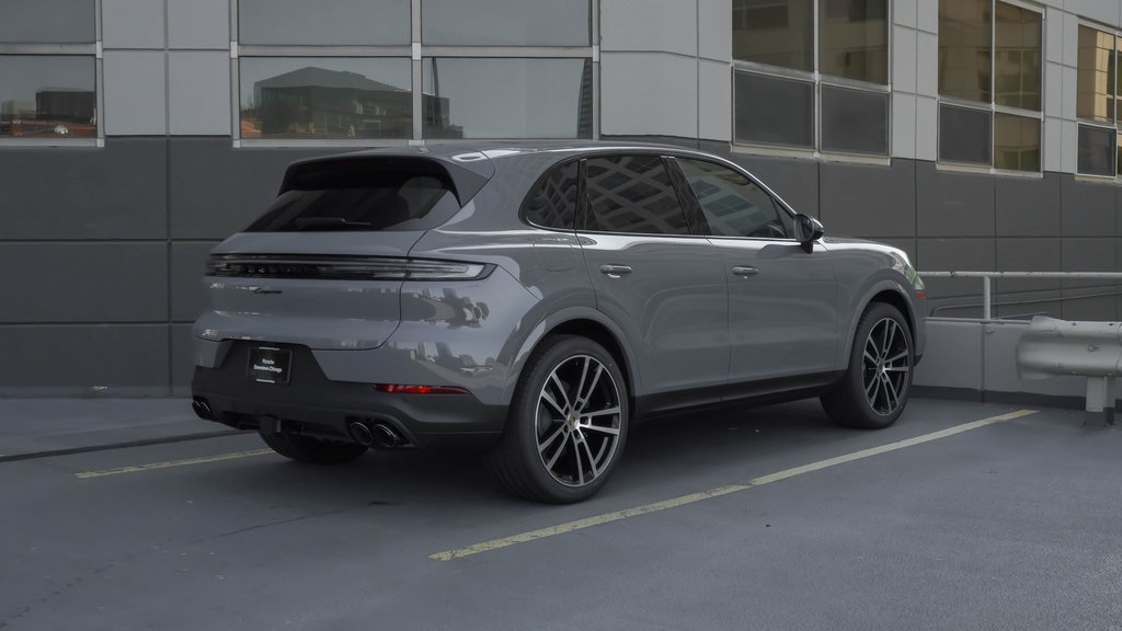 2024 Porsche Cayenne  3