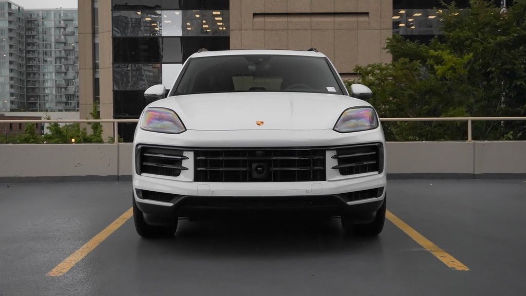 2024 Porsche Cayenne S 2