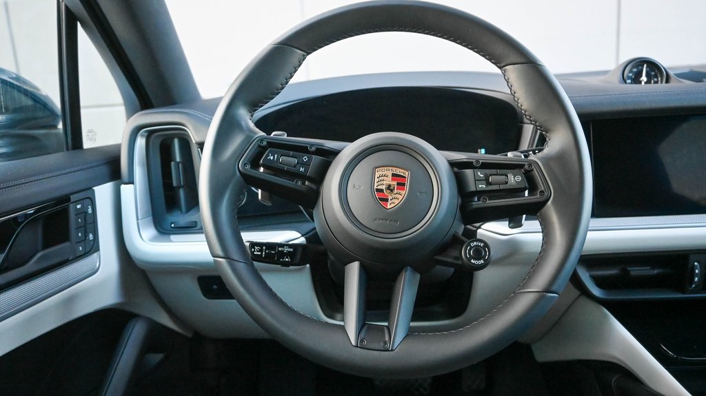 2024 Porsche Cayenne Coupe  11