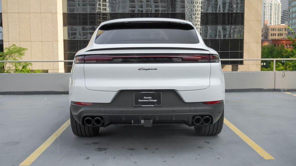 2024 Porsche Cayenne Coupe  5