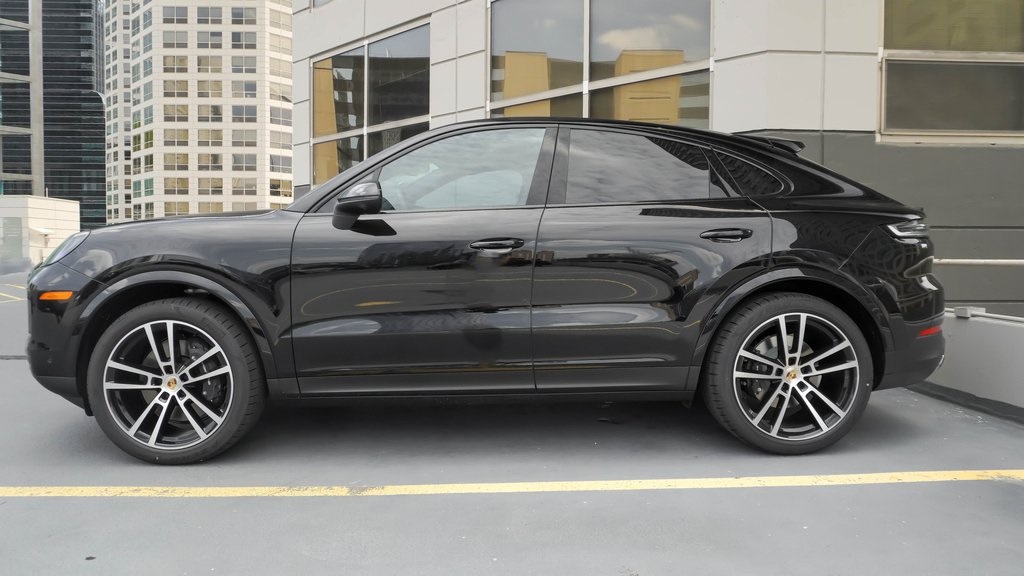 2024 Porsche Cayenne Coupe  3