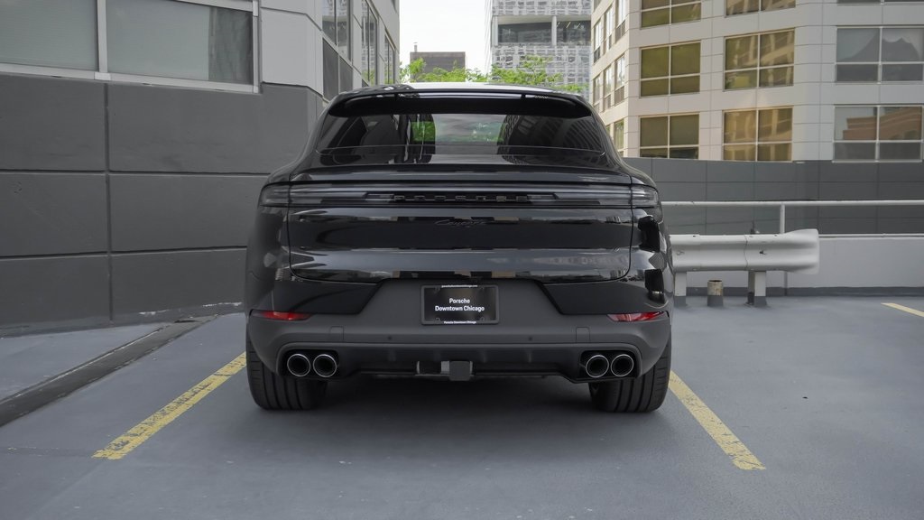 2024 Porsche Cayenne Coupe  5