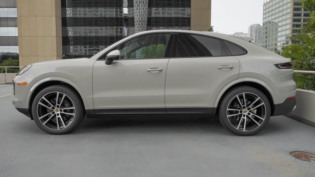 2024 Porsche Cayenne Coupe  3