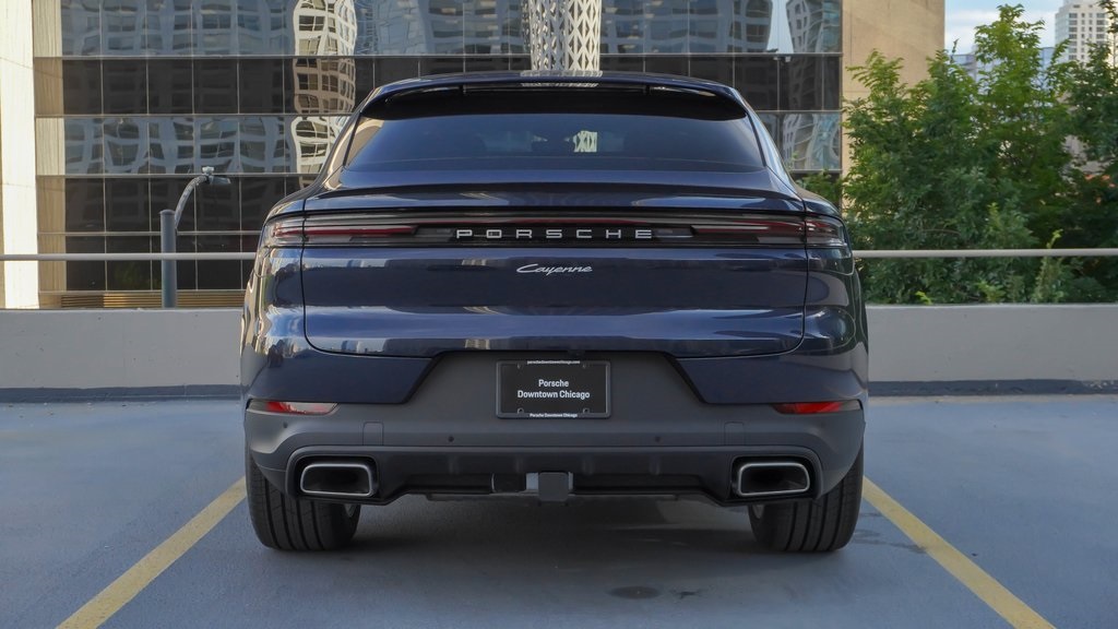 2024 Porsche Cayenne Coupe  4