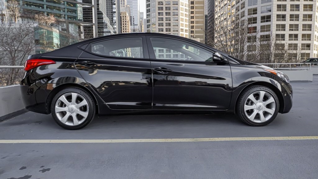 2011 Hyundai Elantra Limited 4