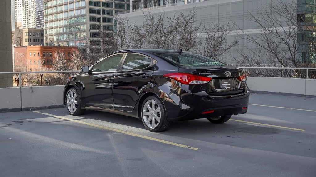 2011 Hyundai Elantra Limited 8