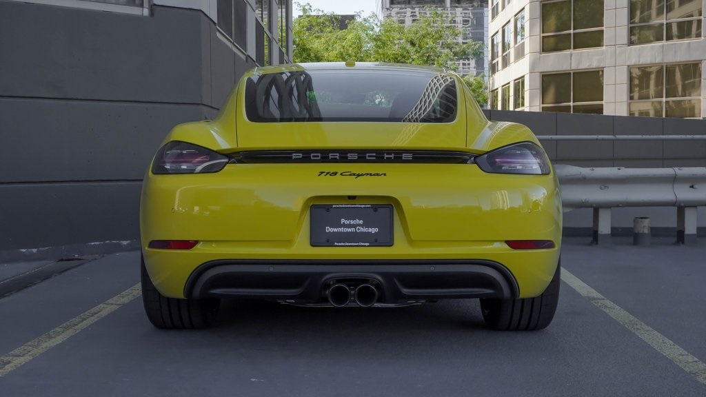 2024 Porsche 718 Cayman Style Edition  4