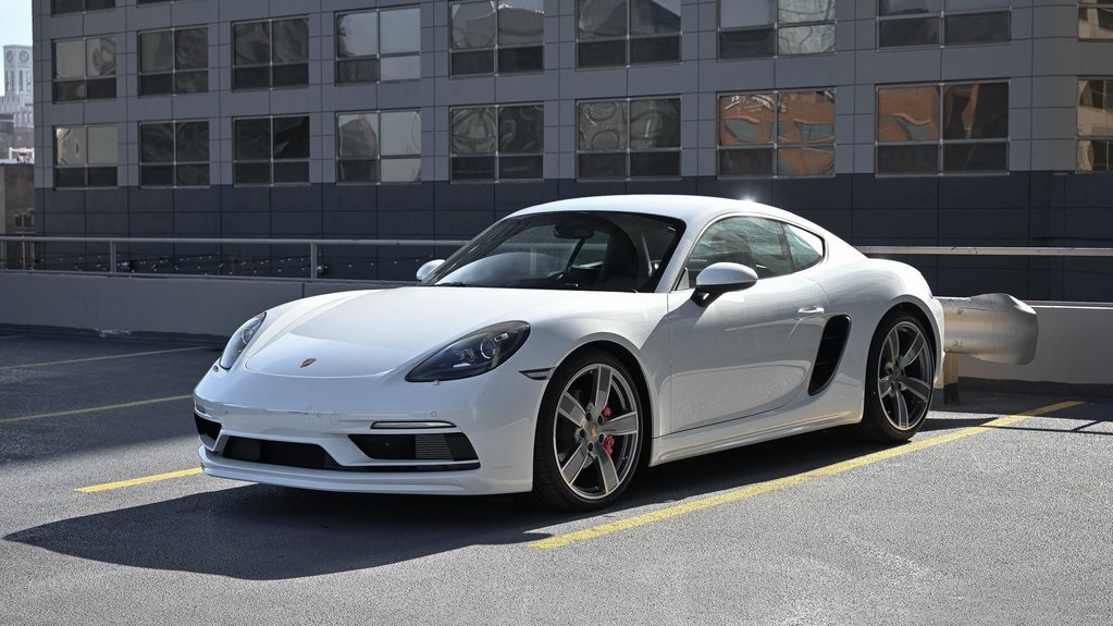 2024 Porsche 718 Cayman S 1