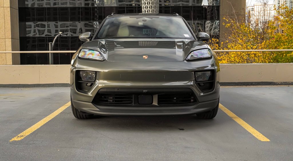 2024 Porsche Macan Electric 4 2