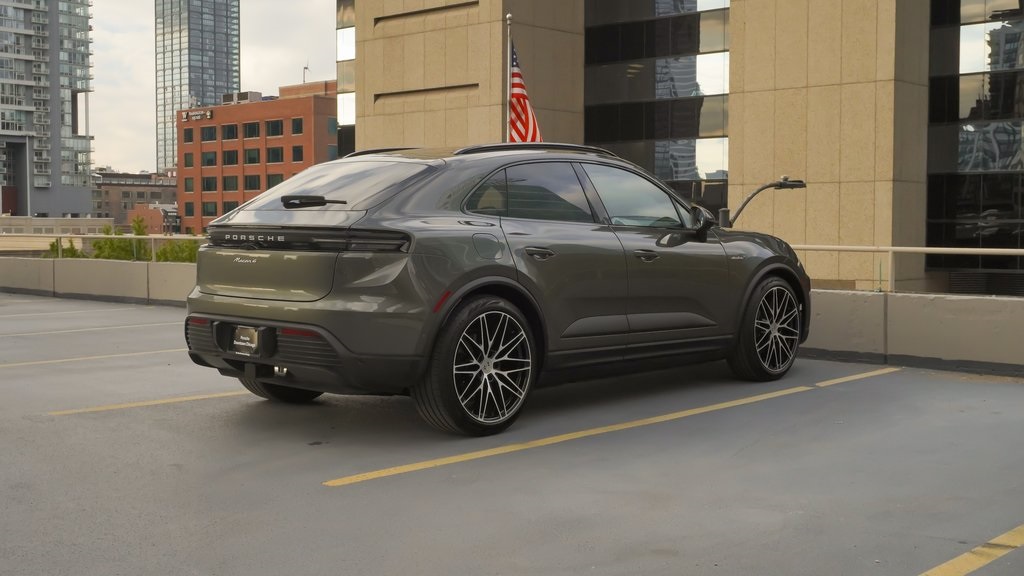 2024 Porsche Macan Electric 4 3