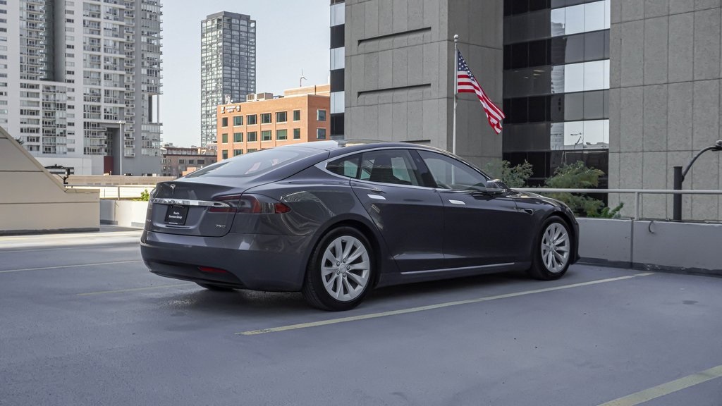 2016 Tesla Model S 70D 3