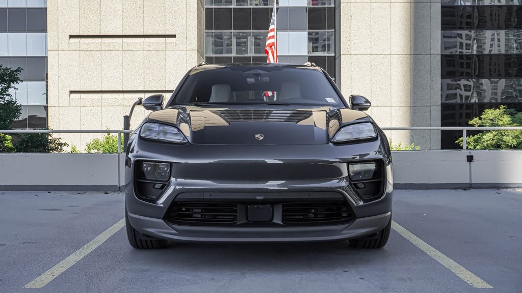 2024 Porsche Macan Electric 4 2