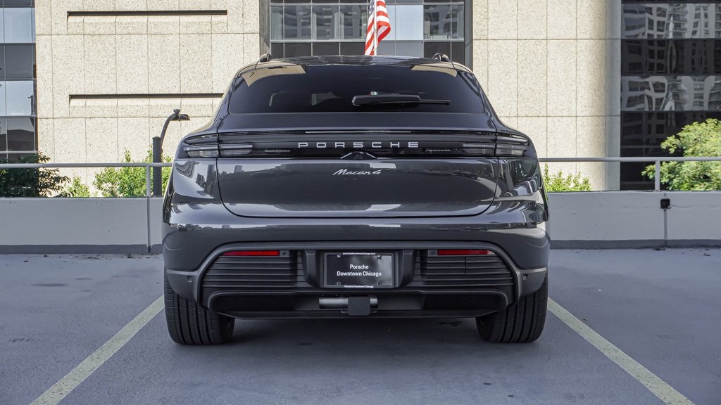 2024 Porsche Macan Electric 4 4