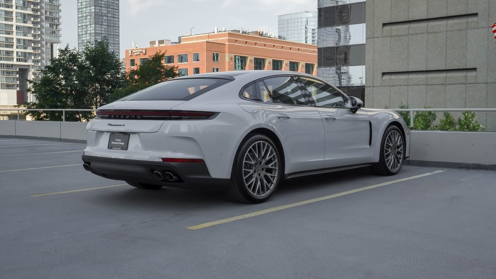 2024 Porsche Panamera 4 3